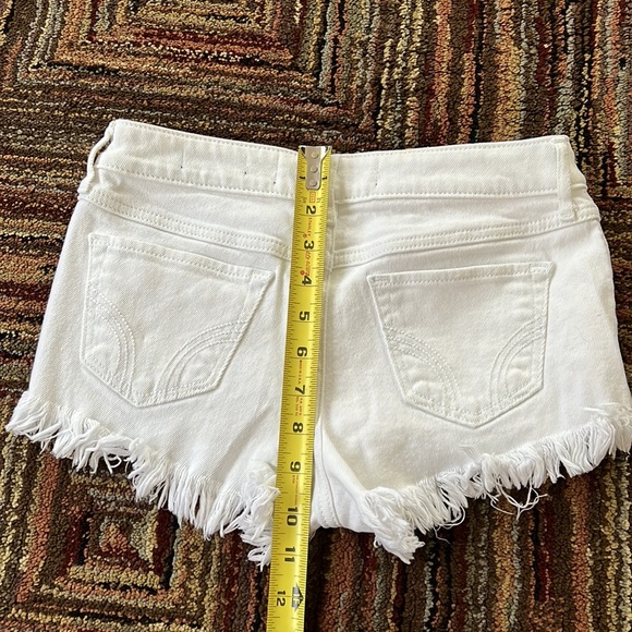 NWOT white jean shorts from Hollister size 00. low rise short-short shorts - Picture 6 of 8